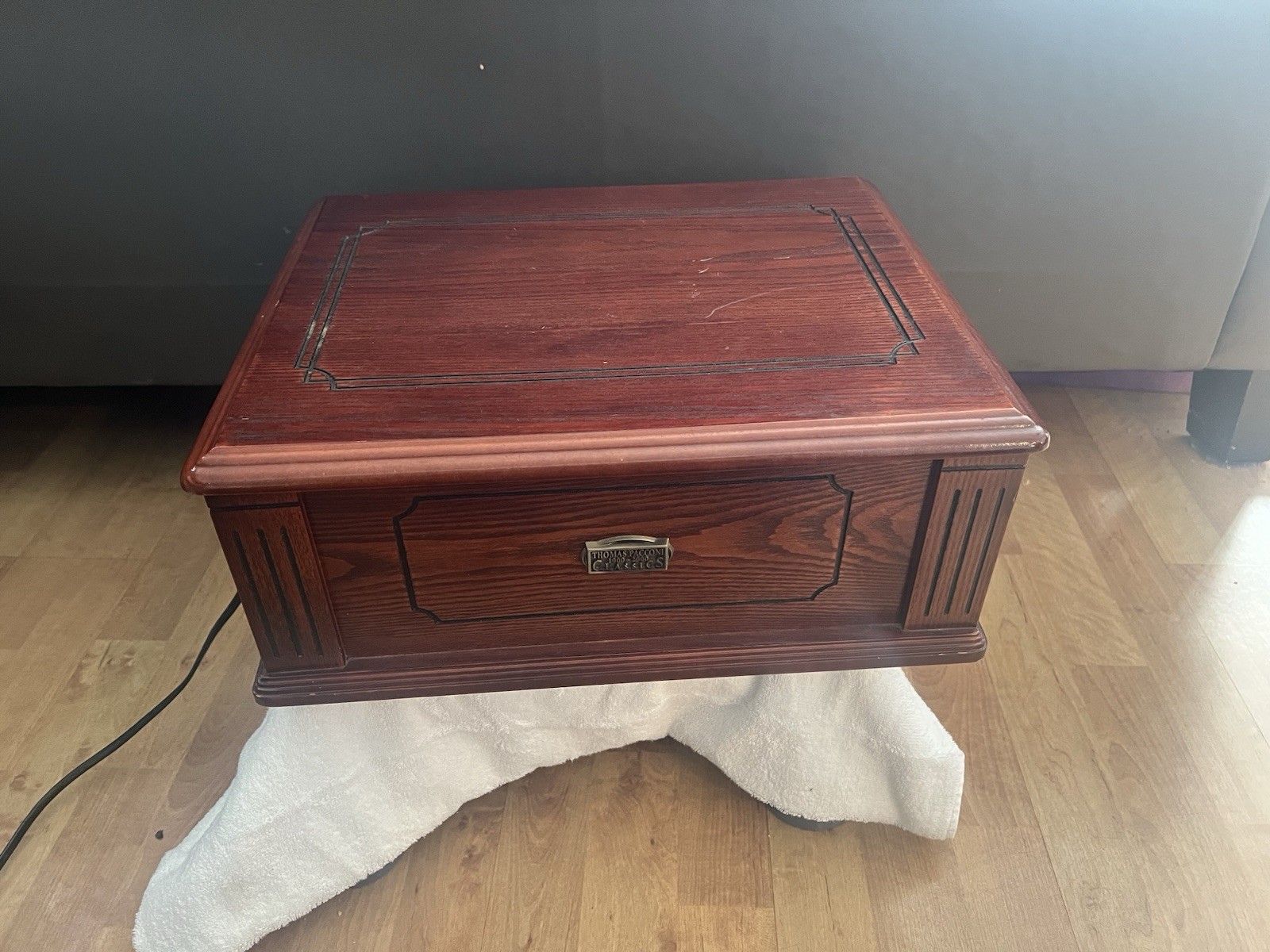Thomas Pacconi Classics Brown Wooden Record Player Turntable