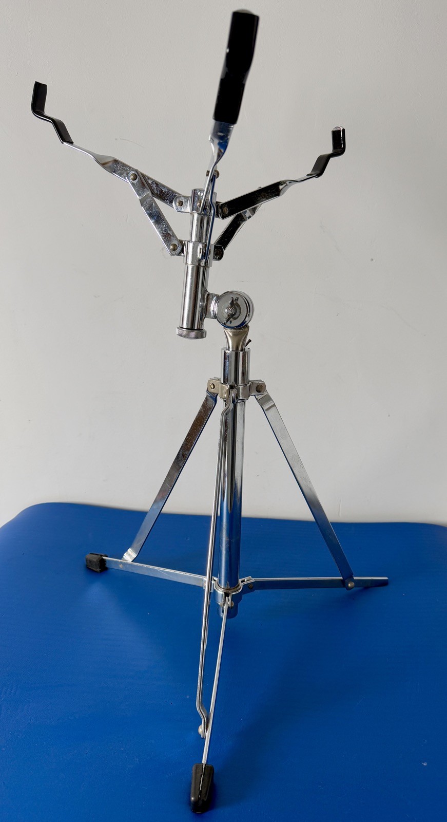 Vintage 60s 70s Buck Rogers Style Snare Drum Stand Chrome READ AS IS