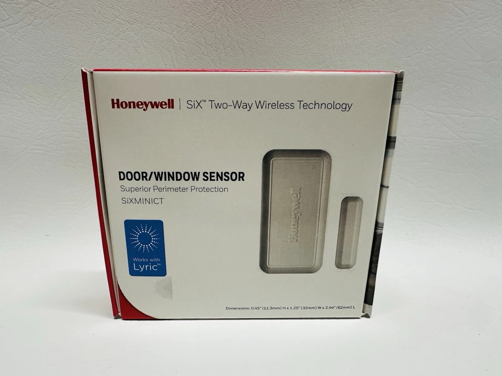 1 NEW SEALED Honeywell SIXMINICT transmitters for doors/windows.