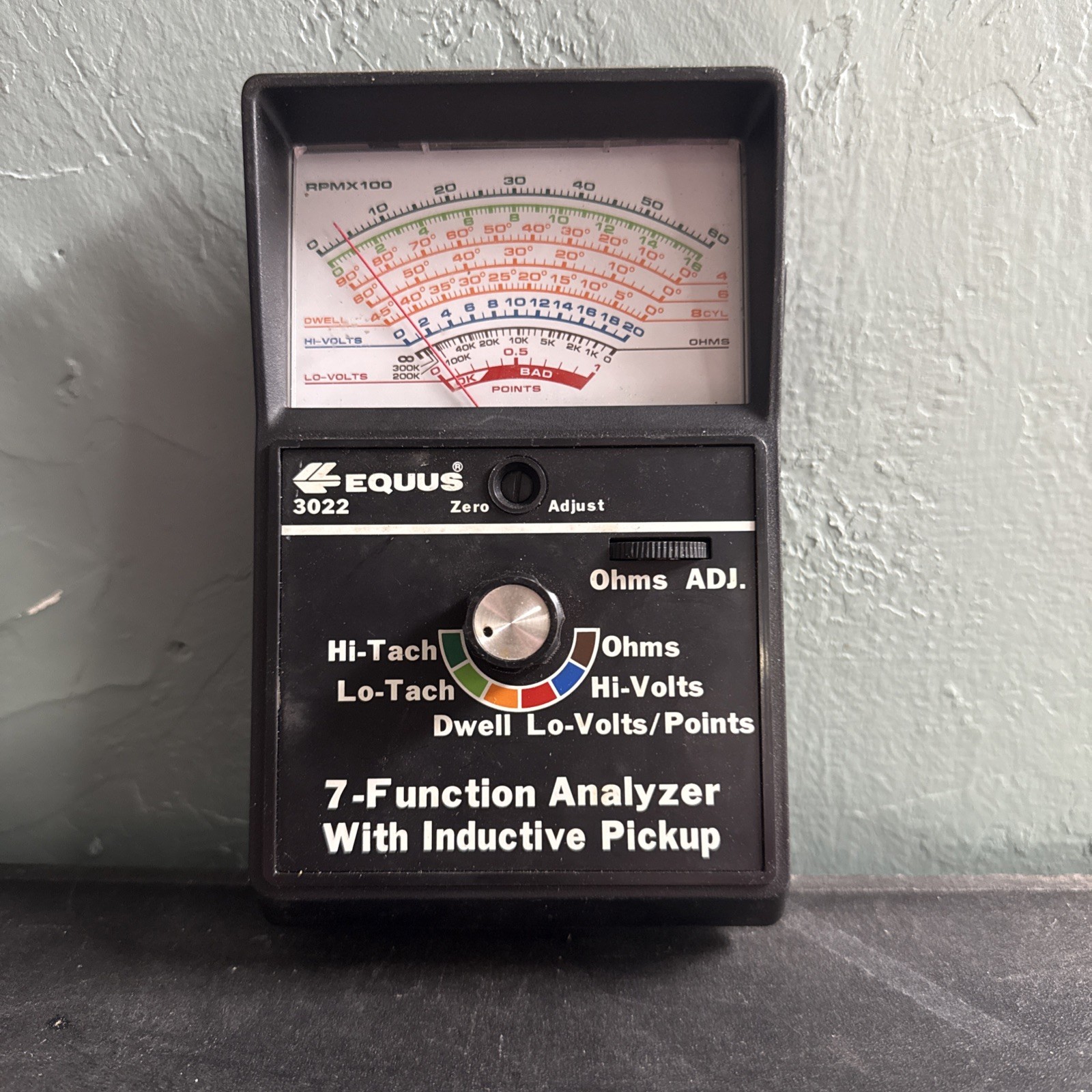 EQUUS  3022 7Function Analyzer With Inductive Pickup.      .With Case .