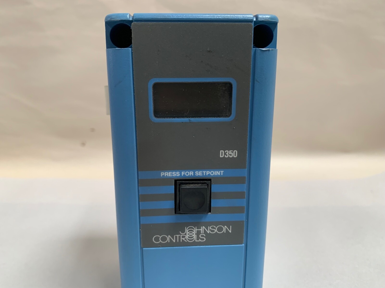 Johnson Controls D350 Temperature Display Module (B12)