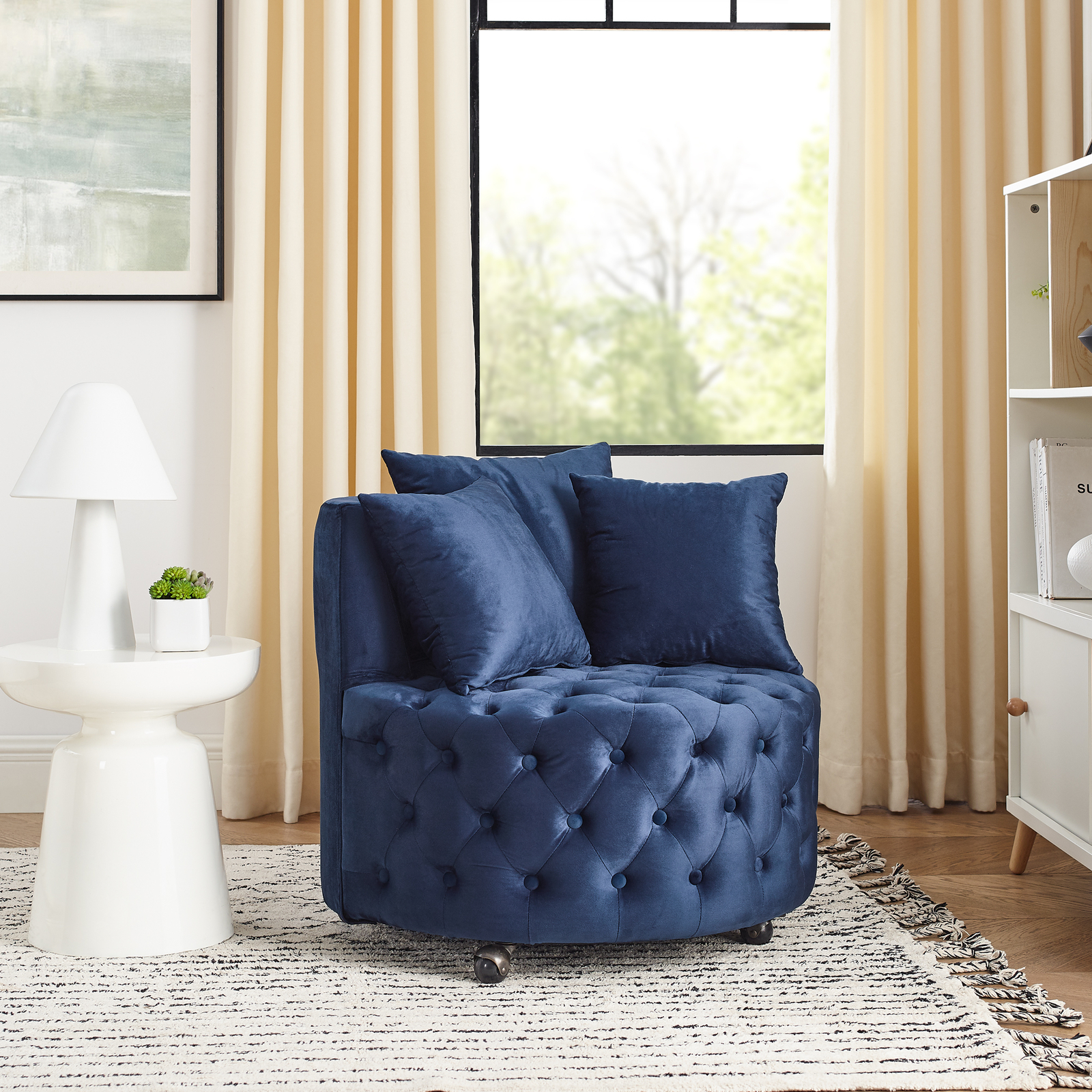 Velvet Upholstered Swivel Chair for Living Room w/ Button Tufted Design, Blue