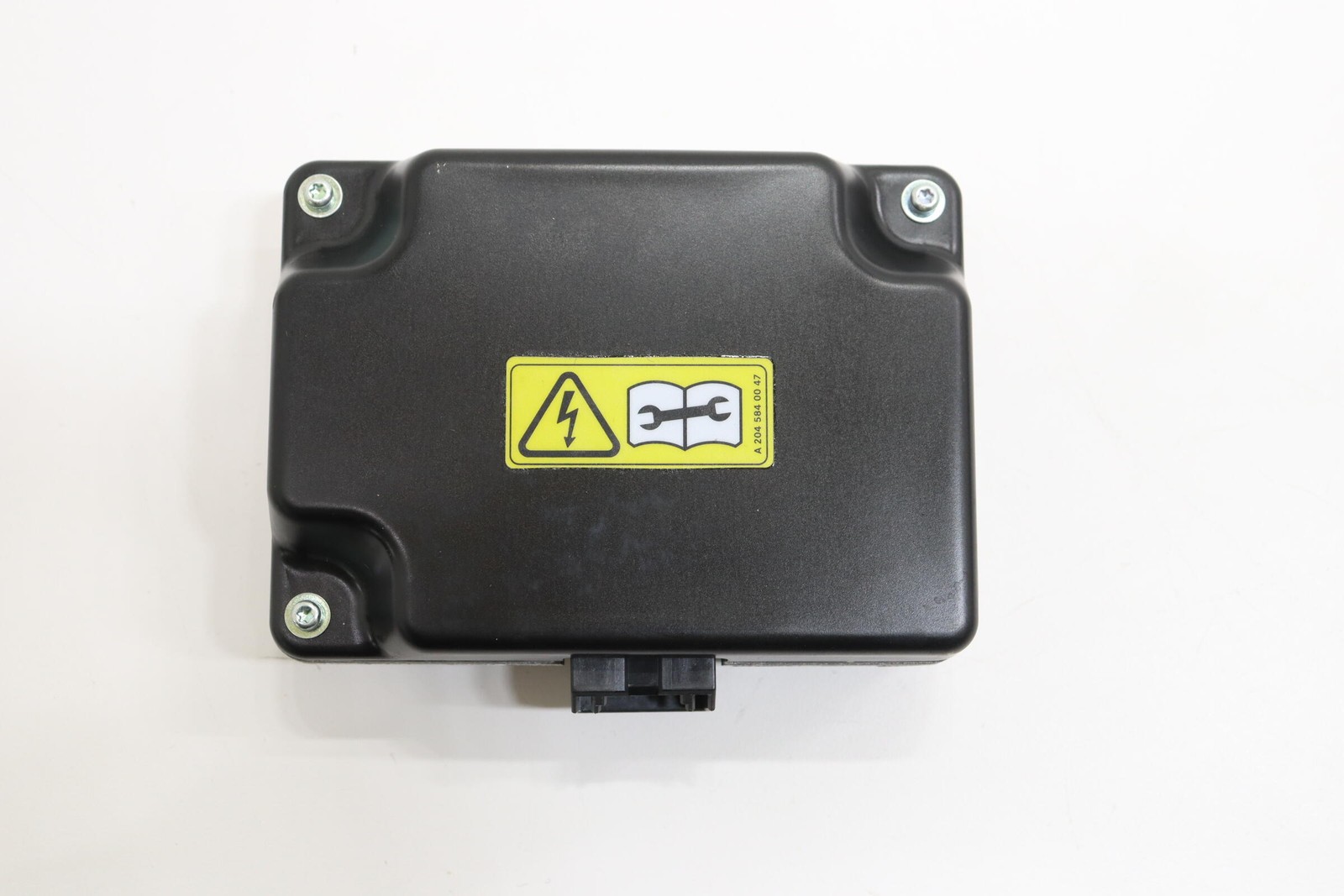 2017 - 2019 MERCEDES GLS550 X166 POWER INVERTER CONVERTER MODULE OEM A1669820020