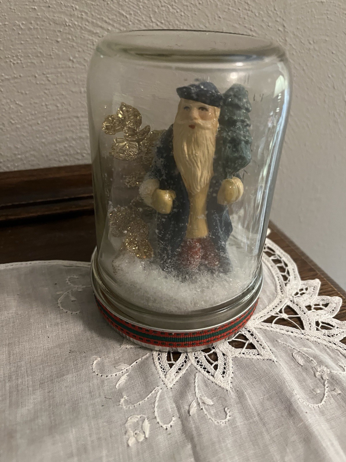 Glass Jar Santa Christmas Scene