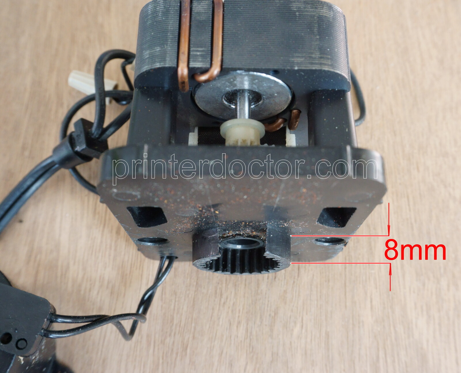 Stripped inner gear replace Boston model 18 / 19 pencil sharpener X-acto 18xxxCN