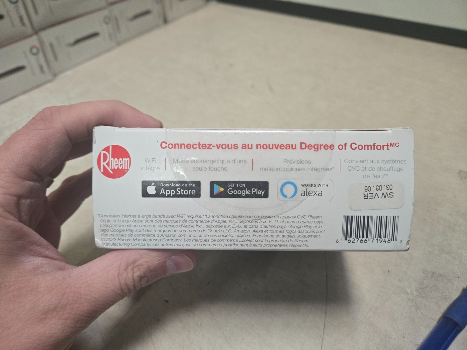 Rheem RETST800SYS Wi-Fi- Enabled Touchscreen Heating & Cooling Smart Thermostat