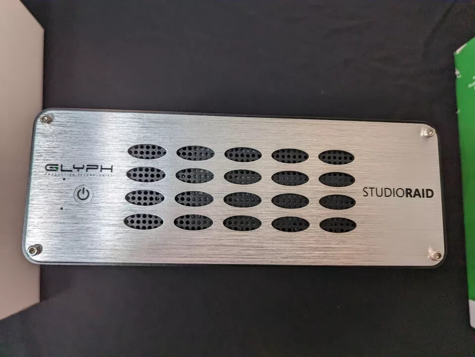 Glyph StudioRAID USB 3.0 eSATA 4TB 7200 RPM WITH BOX