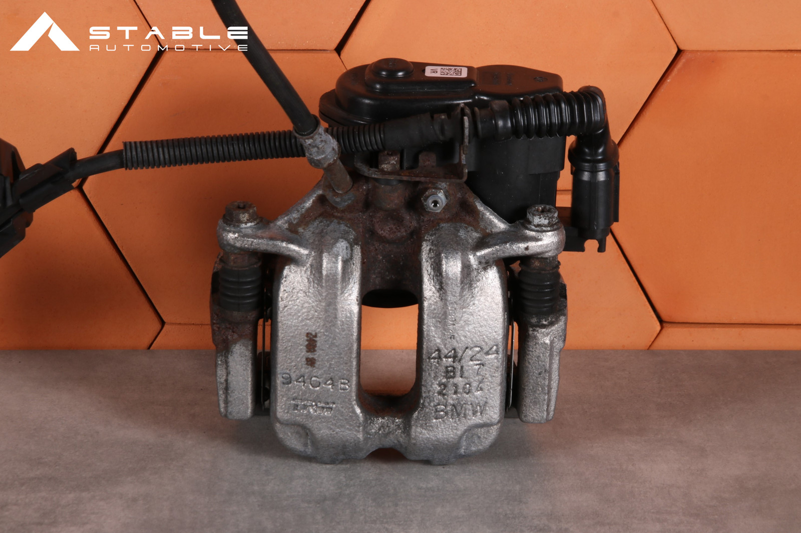 BMW F06 F10 F11 F12 F13 REAR RIGHT BRAKE CALIPER 6793048 44/24/345