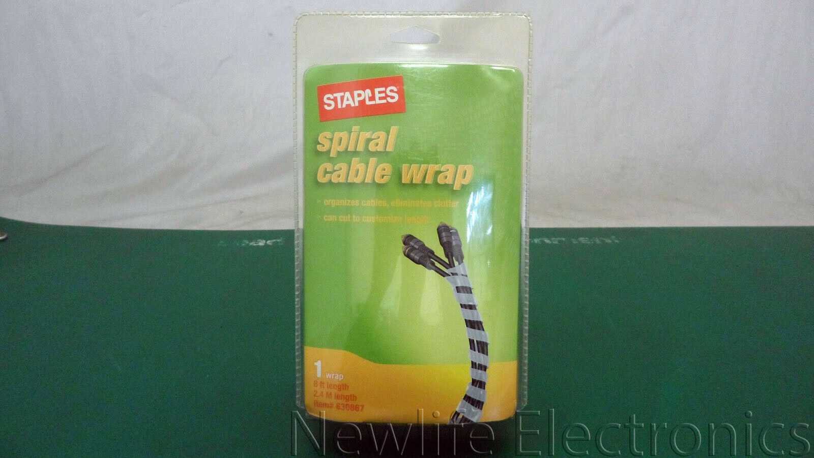 *New* Staples 630867 8ft (2.4m) Spiral Cable Wrap