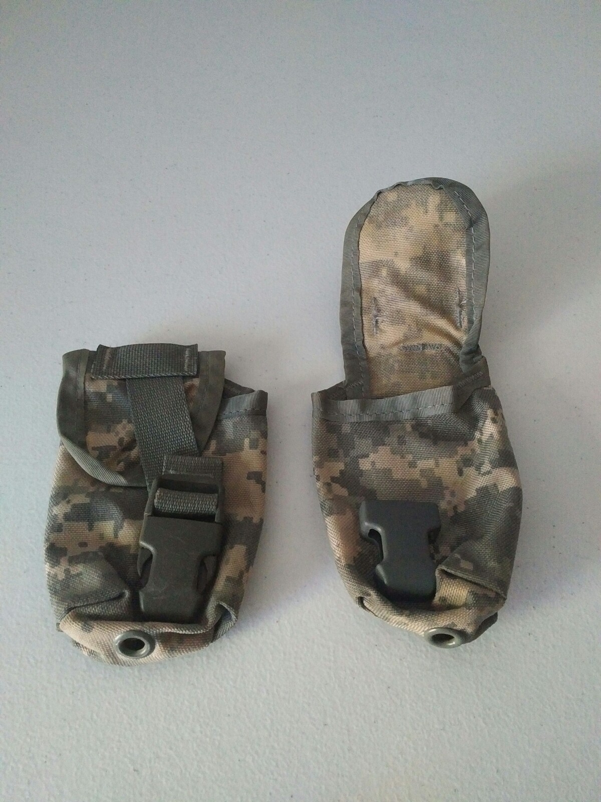 (100x) ACU Flashbang Grenade Pouch US Military Issue MOLLE II NOS Bulk Wholesale