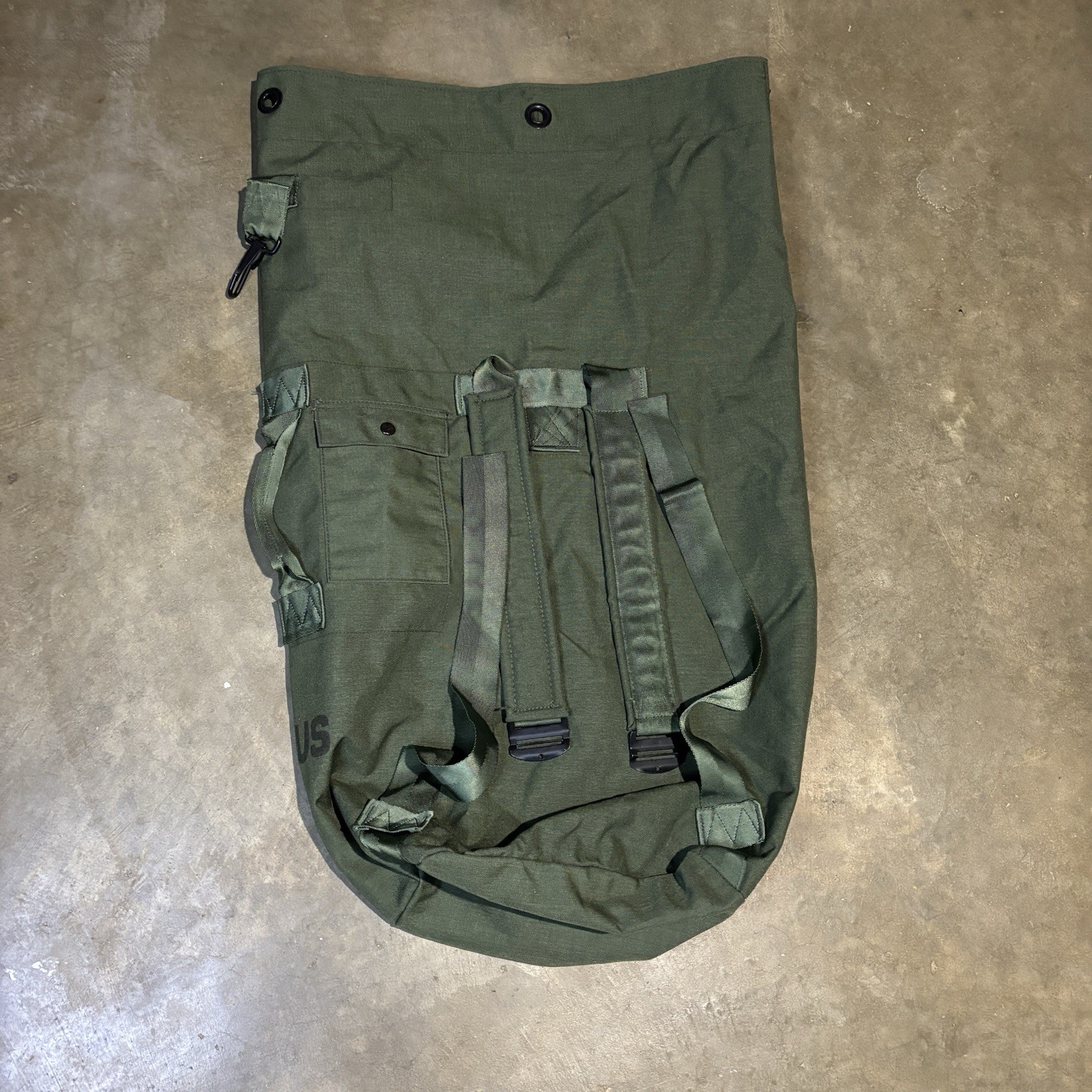US Military Army Duffle Duffel Bag, OD Green, HD Nylon, Top Load Aurora