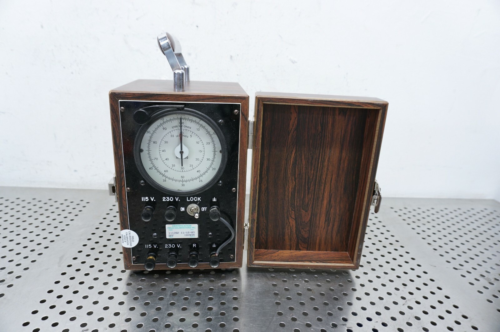 VINTAGE STANDARD ELECTRIC CO. TIMER PG & E IN WOODEN CASE