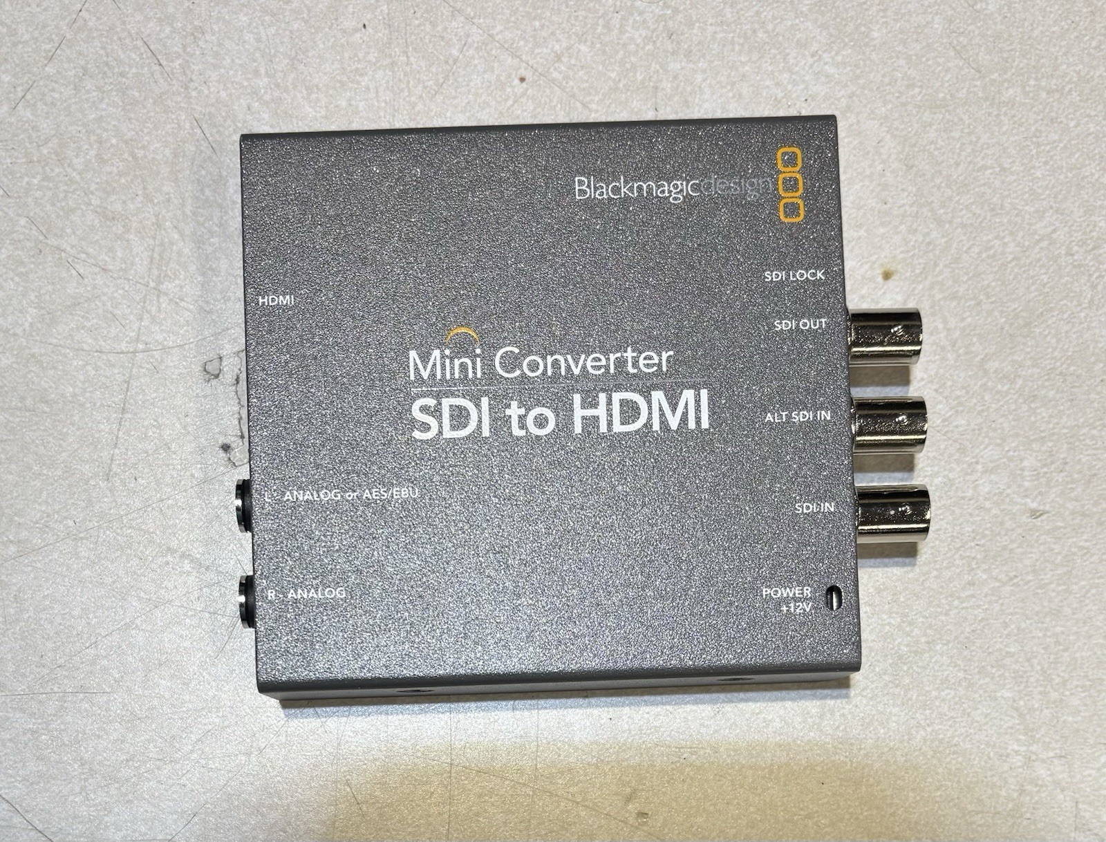 Blackmagic Design Mini Converter SDI to HDMI with AES & Analog Audio DeEmbedding