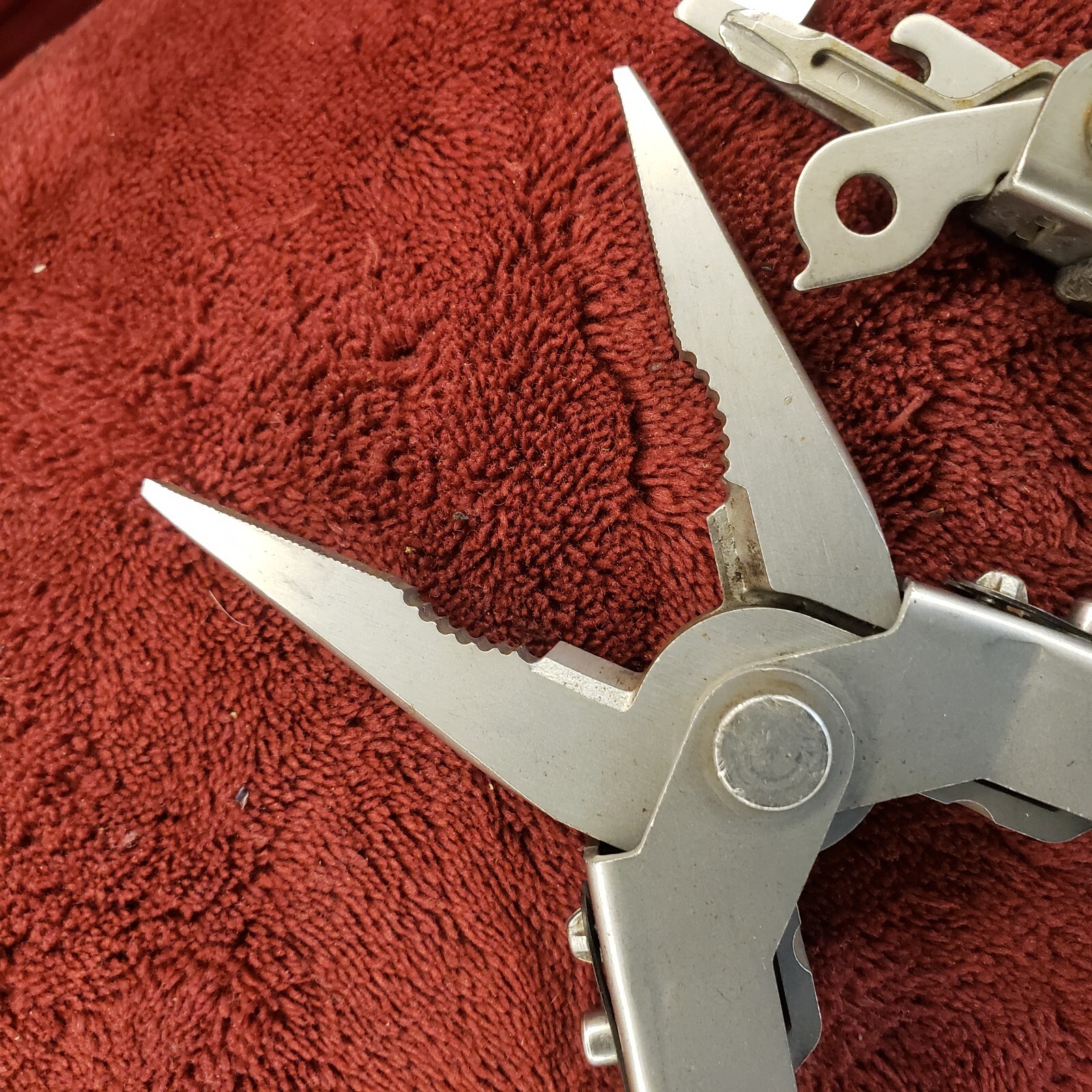 🔪 Lot 2 Gerber Multi Tool MP600 multiplier, drop point blade read