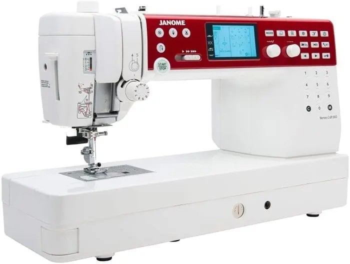 Janome Memory Craft 6650 Sewing and Quilting Machine Re Boxed