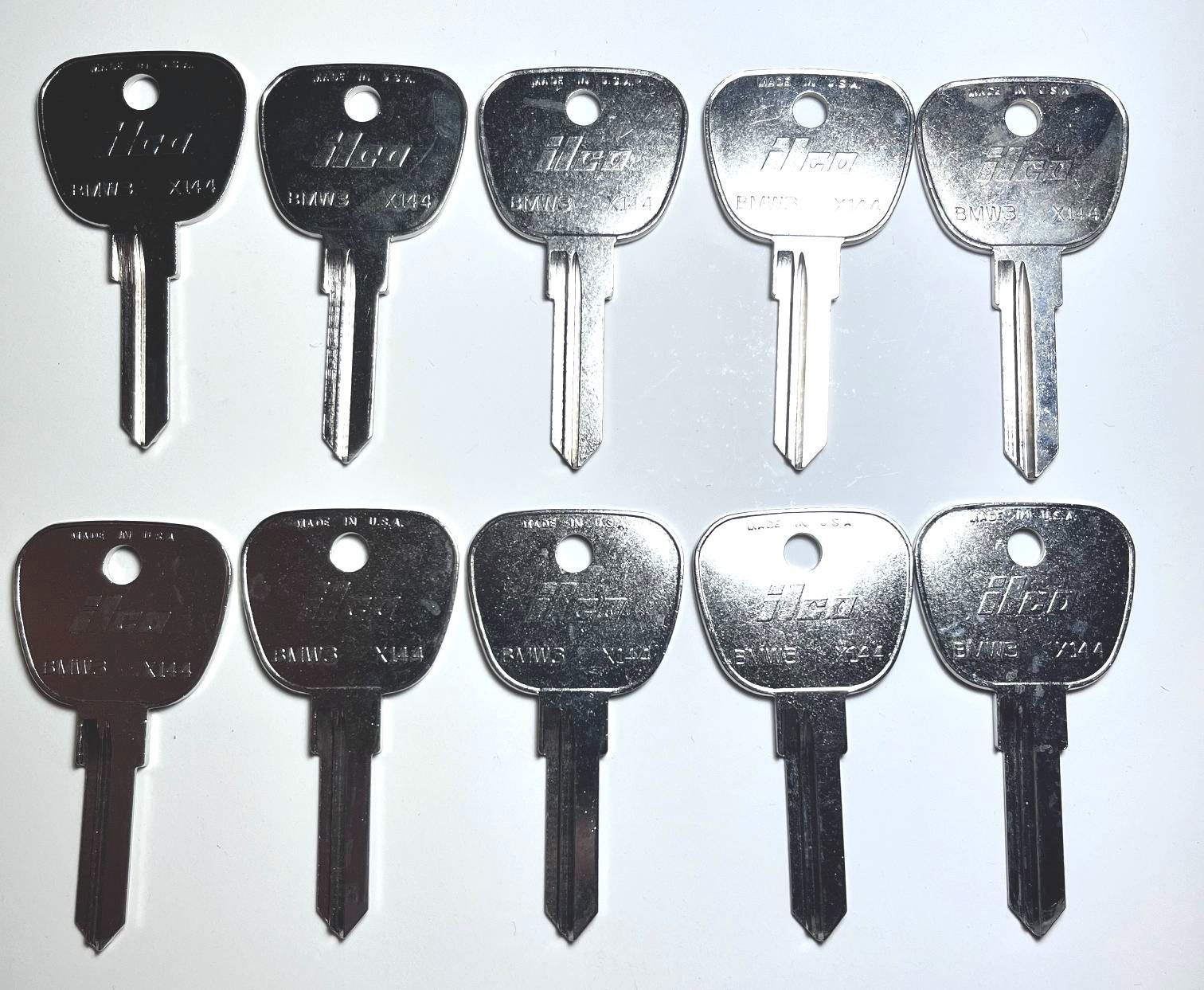 Quanity of 30 Ilco X144 Key Blanks BMW3 for BMW New In Package