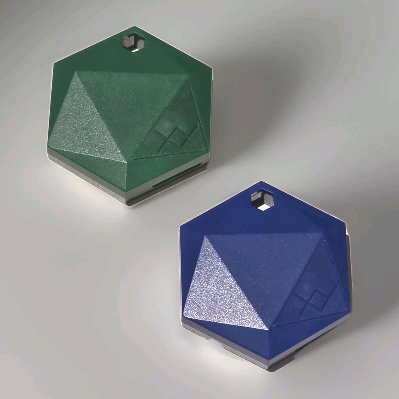 XYO SentinelX BLE XY4+ Tracker Unregistered COIN App Geomining