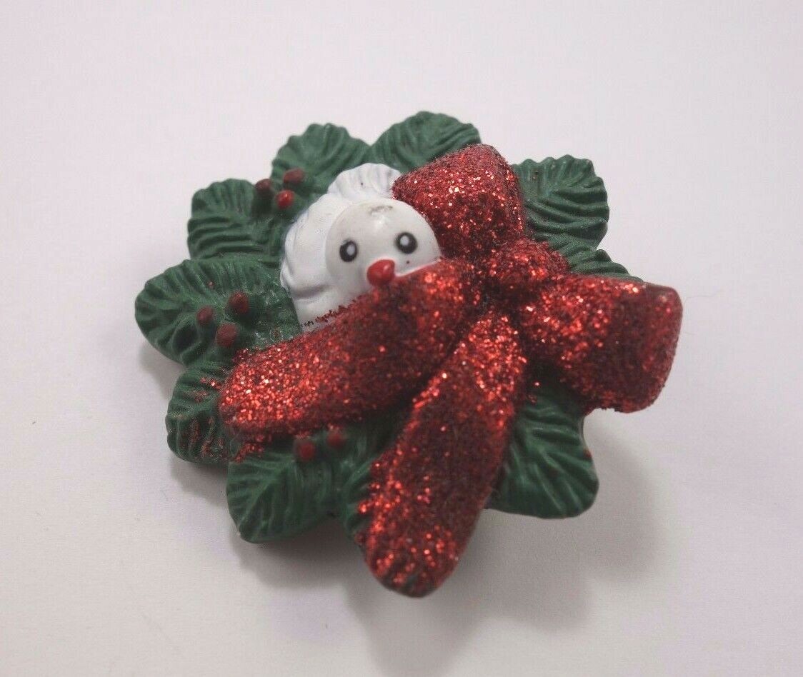 Wreath Red Glitter Bow and Bird Christmas Pin Fun World