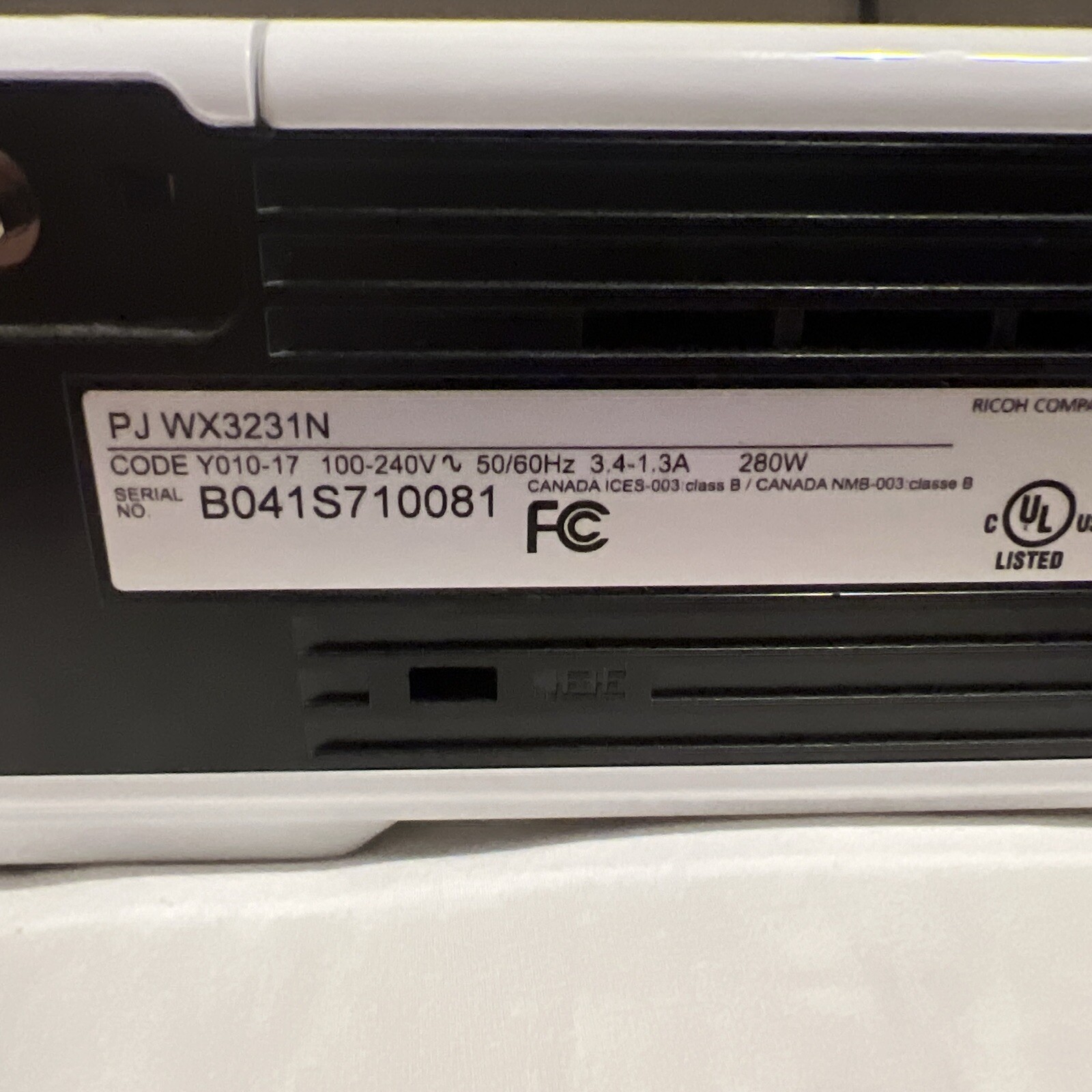 Ricoh PJ WX3231N Projector With Remote (lamp Error Message)