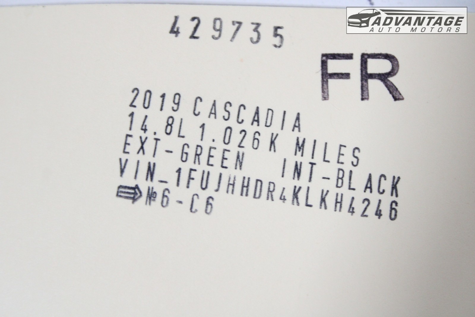 2018-2024 FREIGHTLINER CASCADIA 126 FRONT RIGHT SIDE HOOD SUPPORT BRACKET OEM