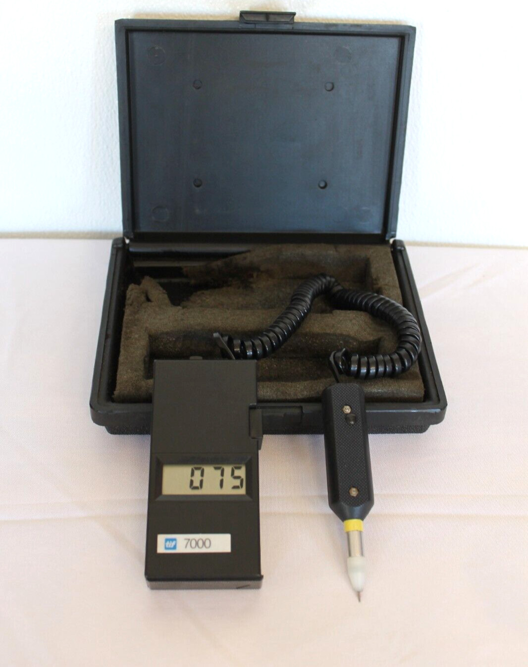 TIF 7000 Digital Thermometer Racing Kit - Tested/Working
