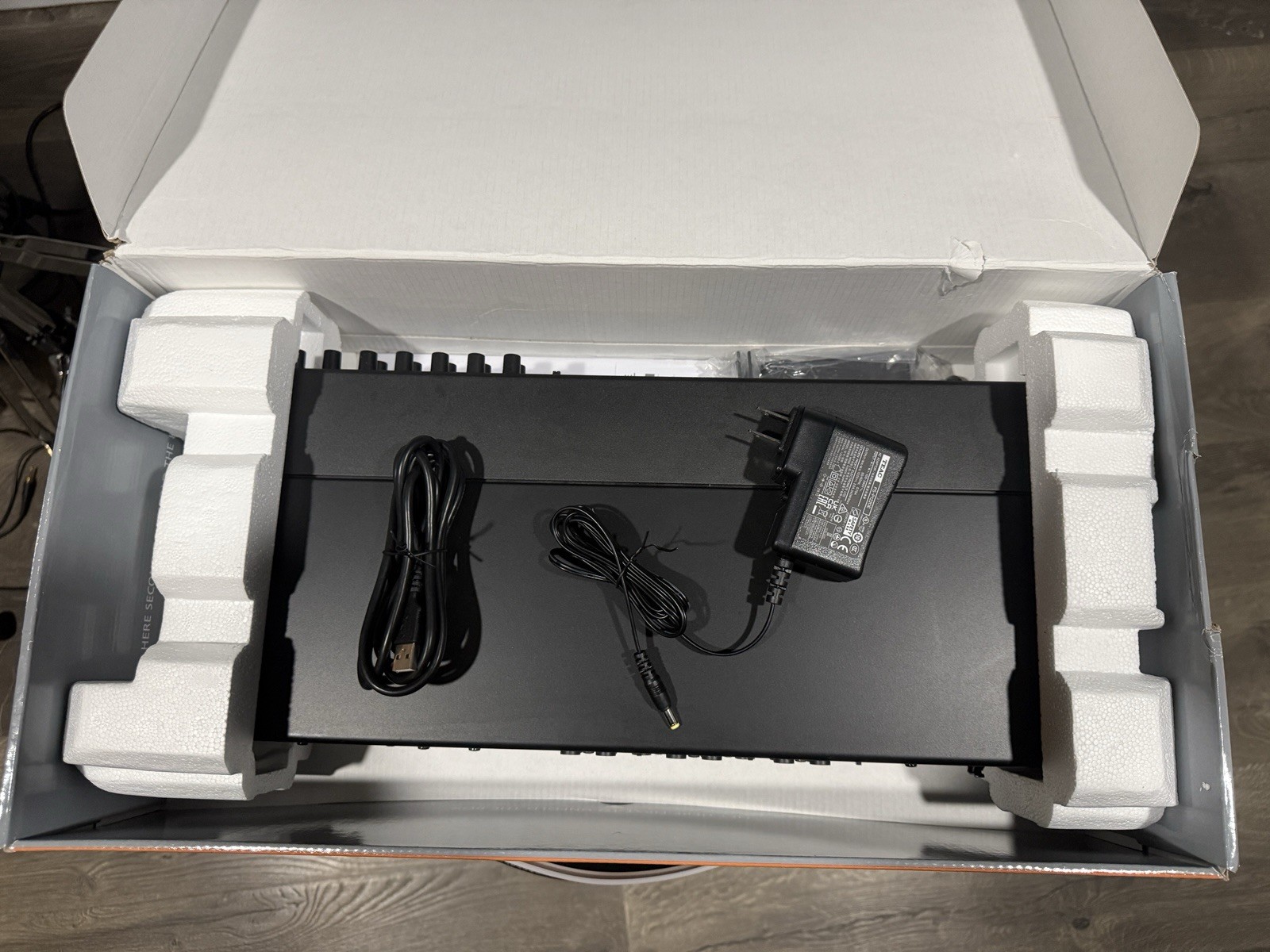 TASCAM US-16x08 USB Audio Interface w/ Phantom Power Rack Mountable