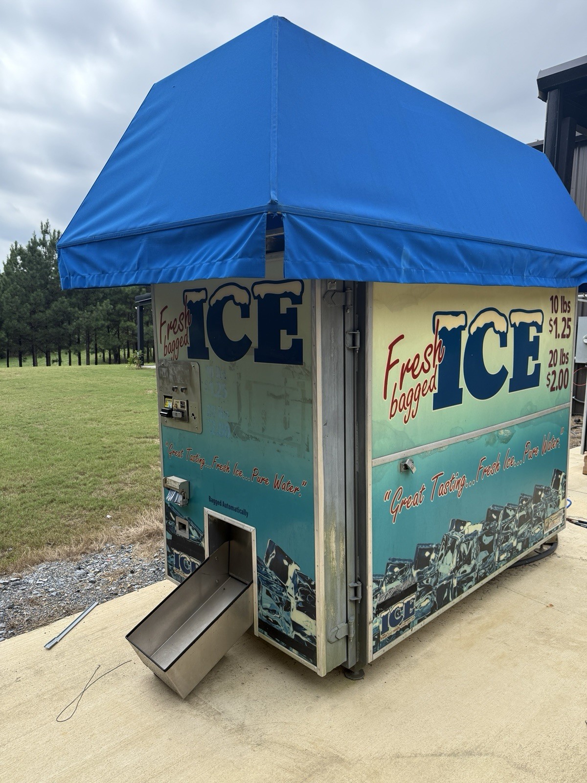 Kooler Ice Vending Machine
