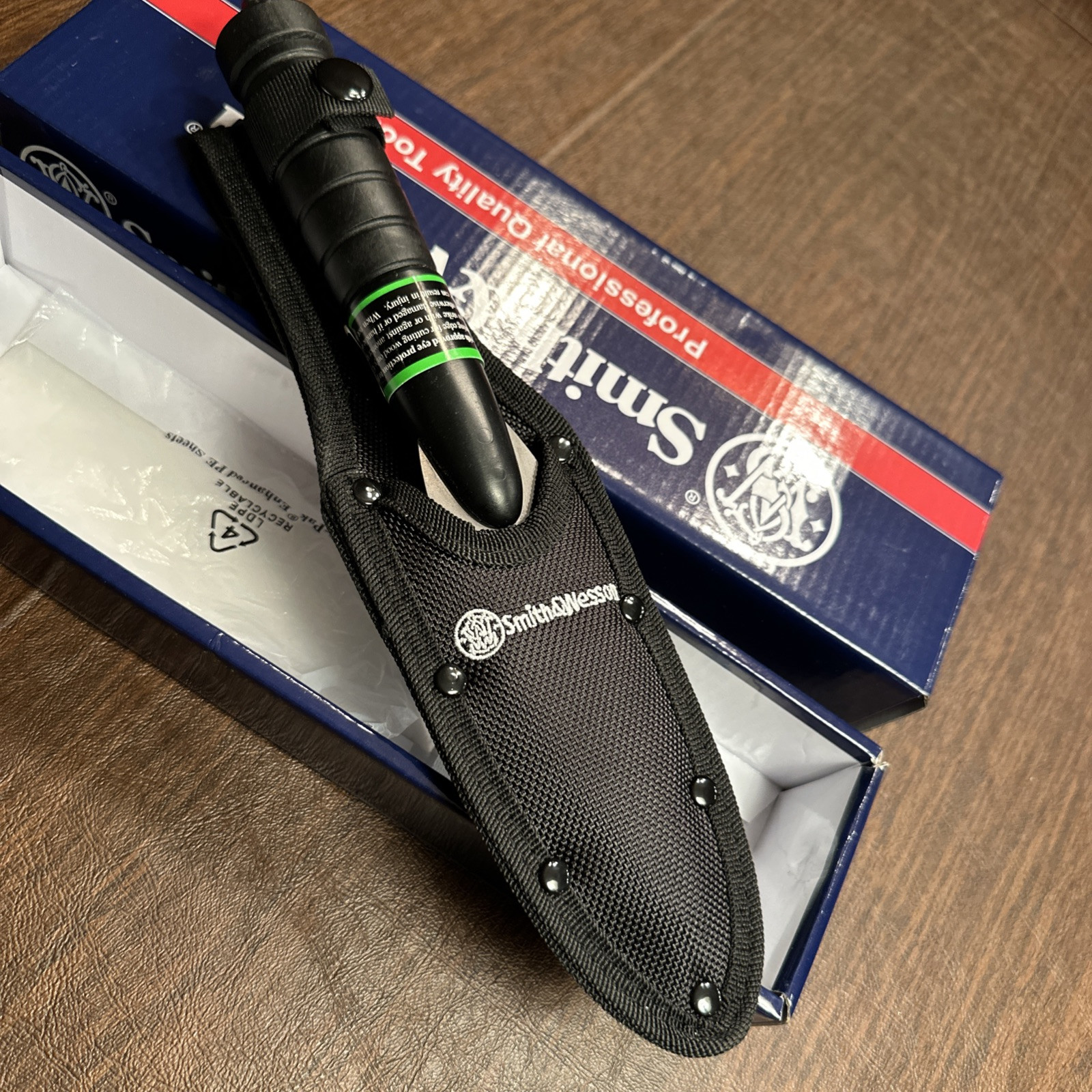 S&W - Smith & Wesson Spear Knife - SW8 New