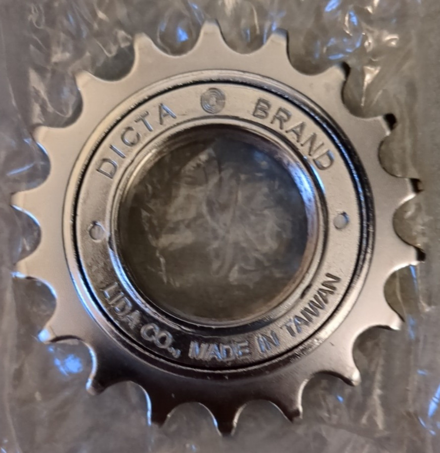 Action Bicycle Curb Dog 18T Freewheel Dicta Brand 18 Tooth FREE SHIPPING!