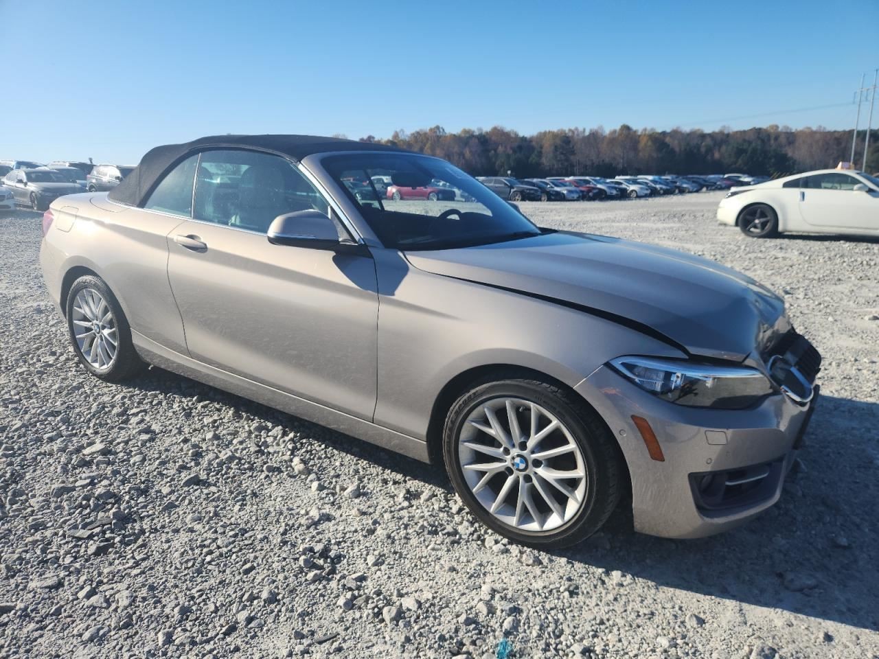 228I 2016 Glove Box 4909902