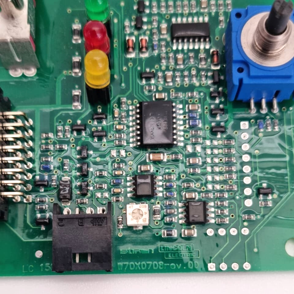 LINCOLN ELECTRIC W70X0708 PC Board