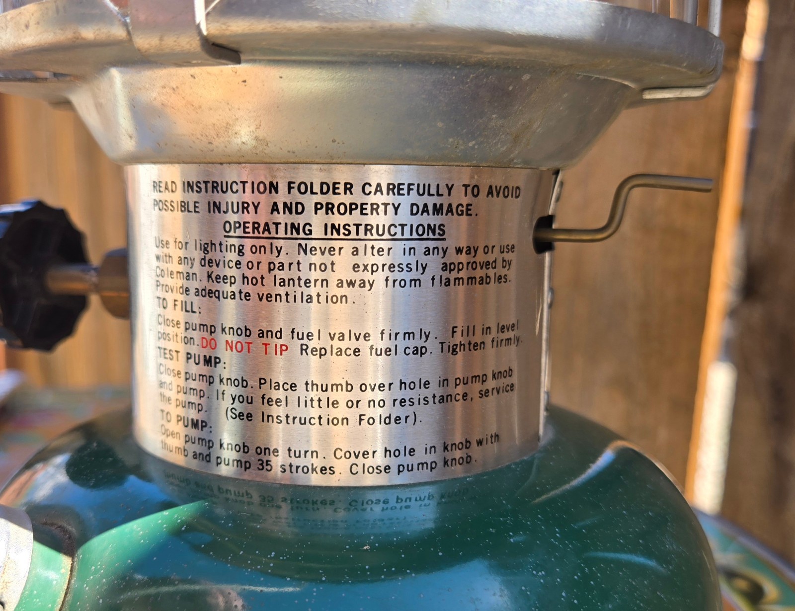 Coleman 1981 Lantern 220K Double Mantle Globe