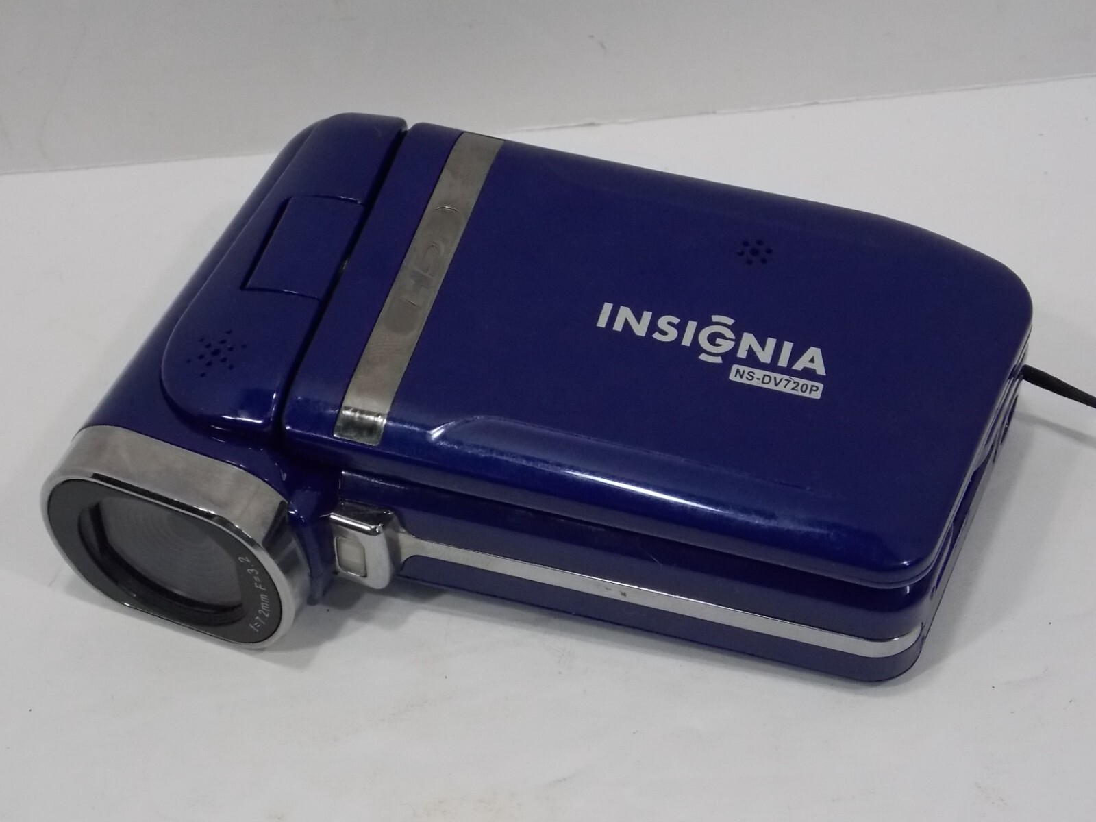 Insignia NS-DV720P HD Digital Camera Camcorder LCD Display Blue- Works