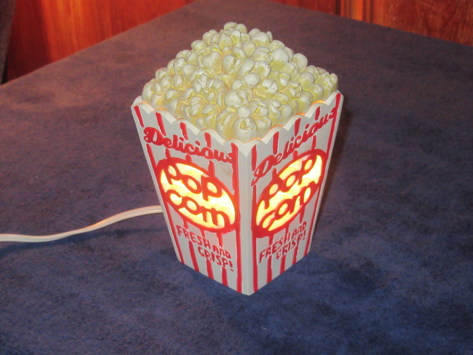 Popcorn Night light Lamp Plug  Movie Popcorn Theme Decor 7" Works