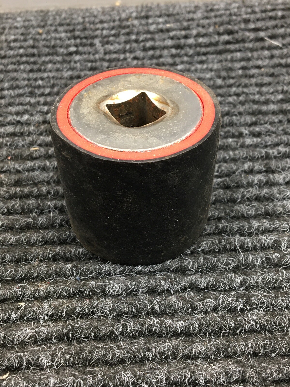 CEMENTEX 1-1/8" 1000V Insulated Socket, 1/2" Drive,12-pt