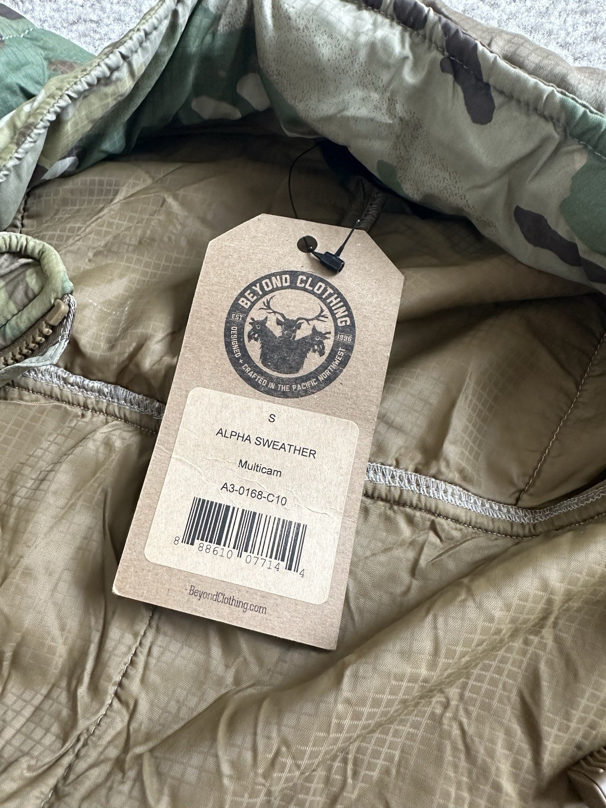 beyond alpha sweater multicam small