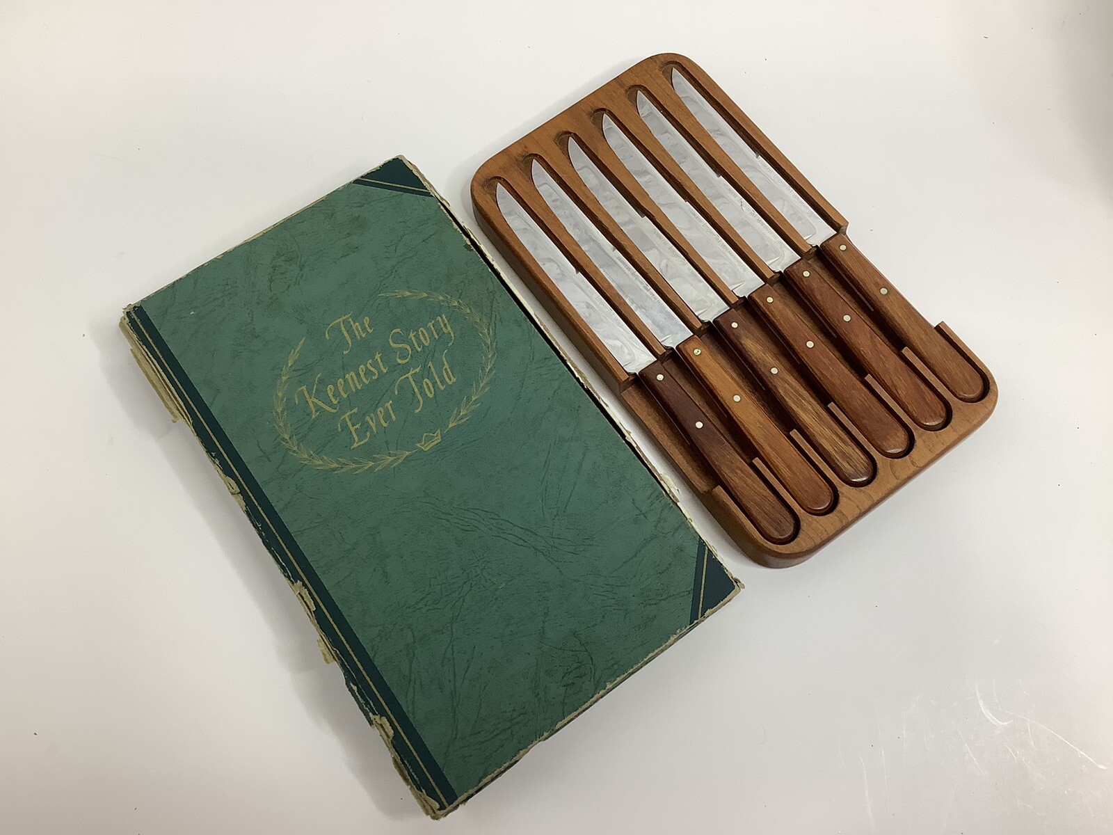 6 Vintage Steak Knives Imperial Veri-Sharp Deluxe The Keenest Story Ever Told