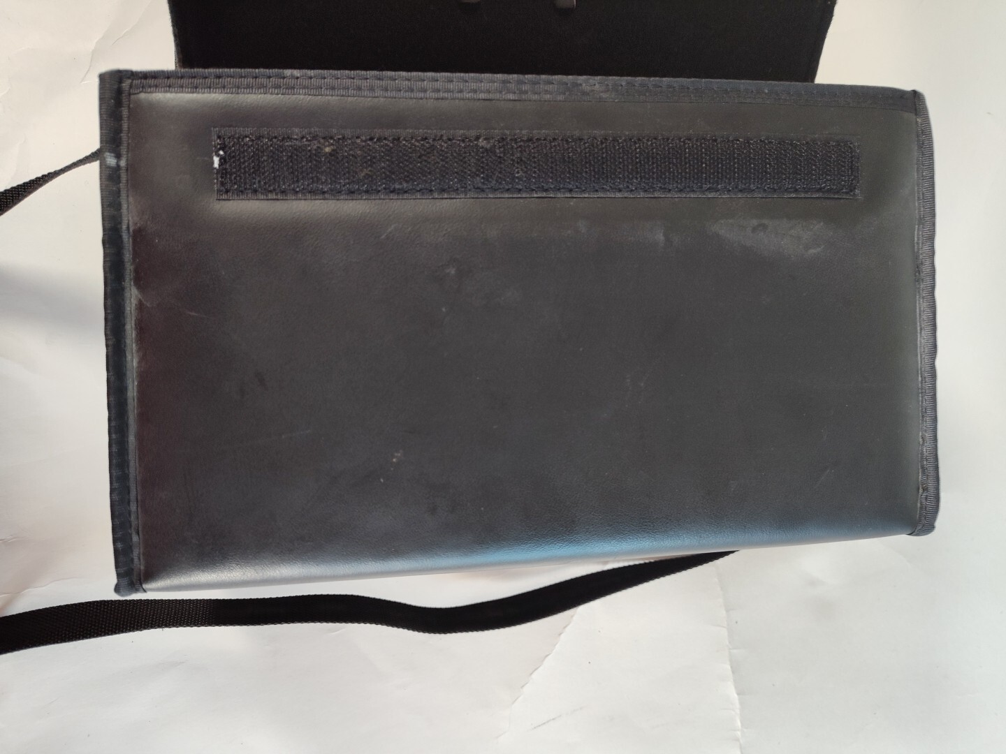 Nikon Ss-29 Black Camera Case Shoulder Strap Preowned Condition.