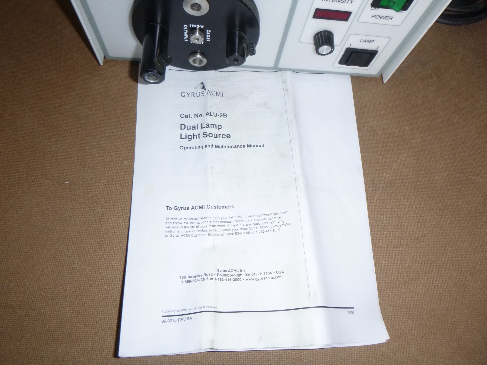CIRCON ACMI ALU-2B Halogen Light Source