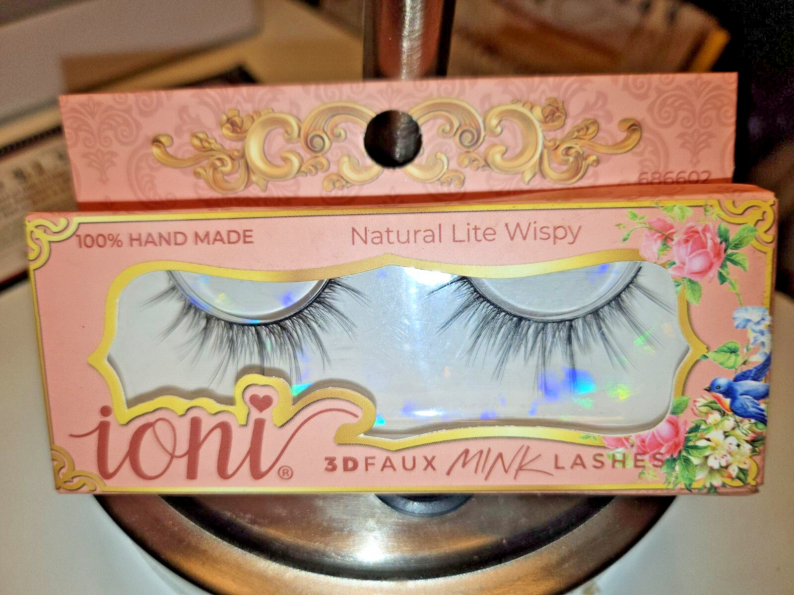 FAUX MINK LASHES NEW IN BOX 686602 IONI 3D 100% HANDMADE