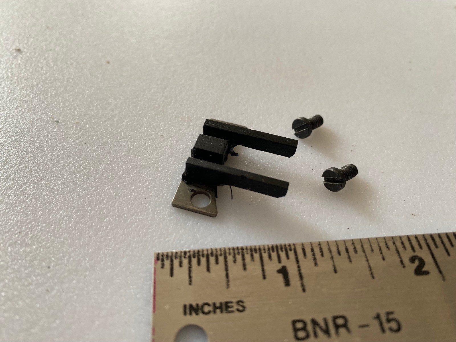 Singer Golden Touch & Sew 750 Part – Feed Dog