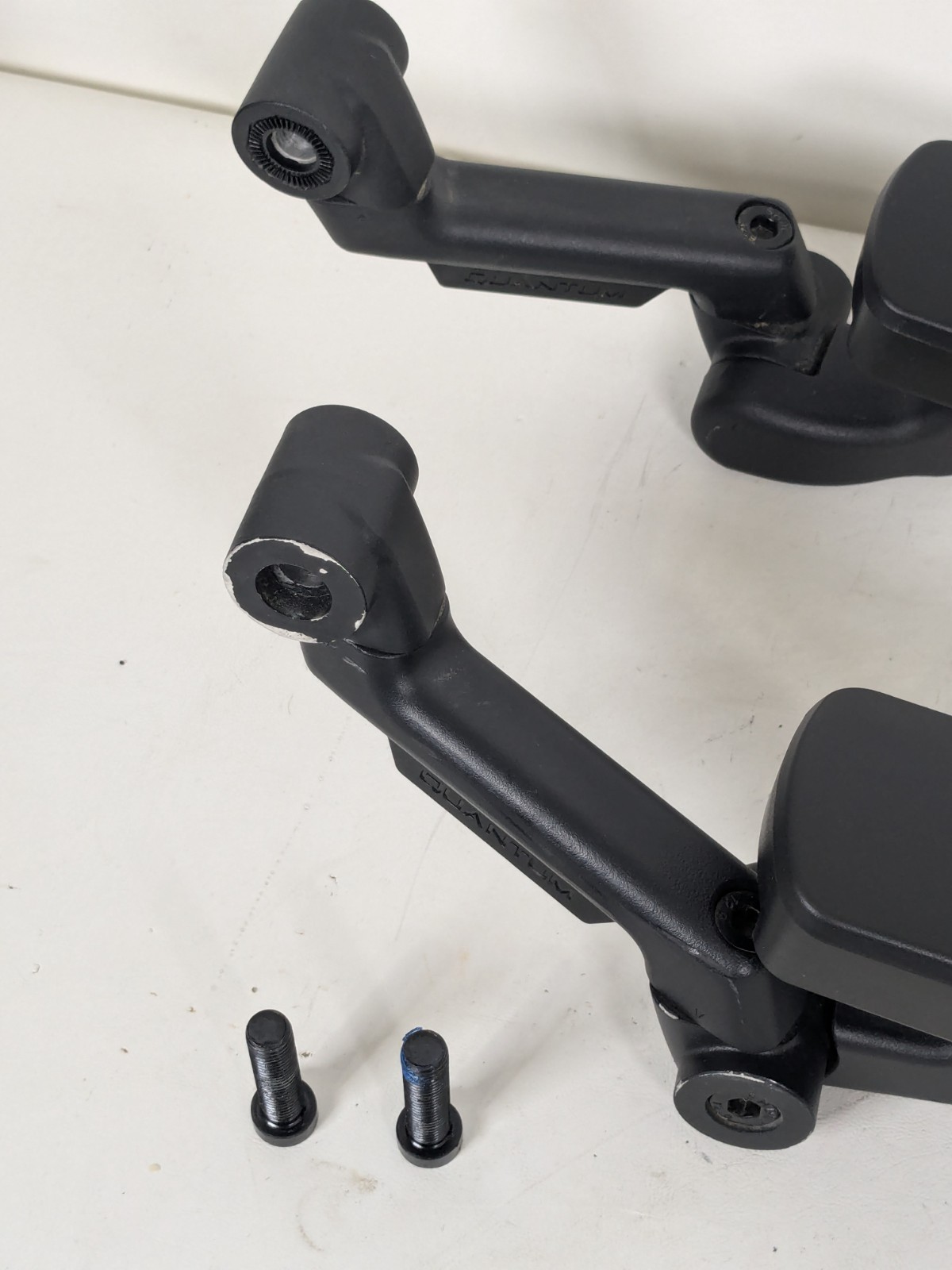 QUANTUM Edge 3 /HD/2.0/Stretto/4Front Armrest Arm Pad