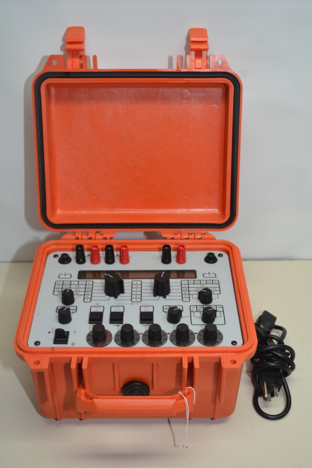 Time Electronics 7050 Process and Thermocouple Calibrator #W2141