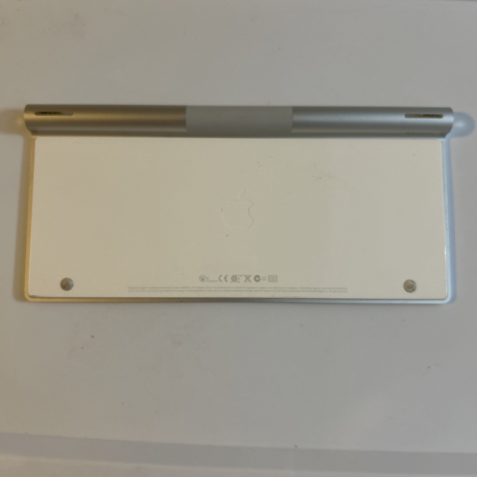 Apple A1314 Wireless Keyboard