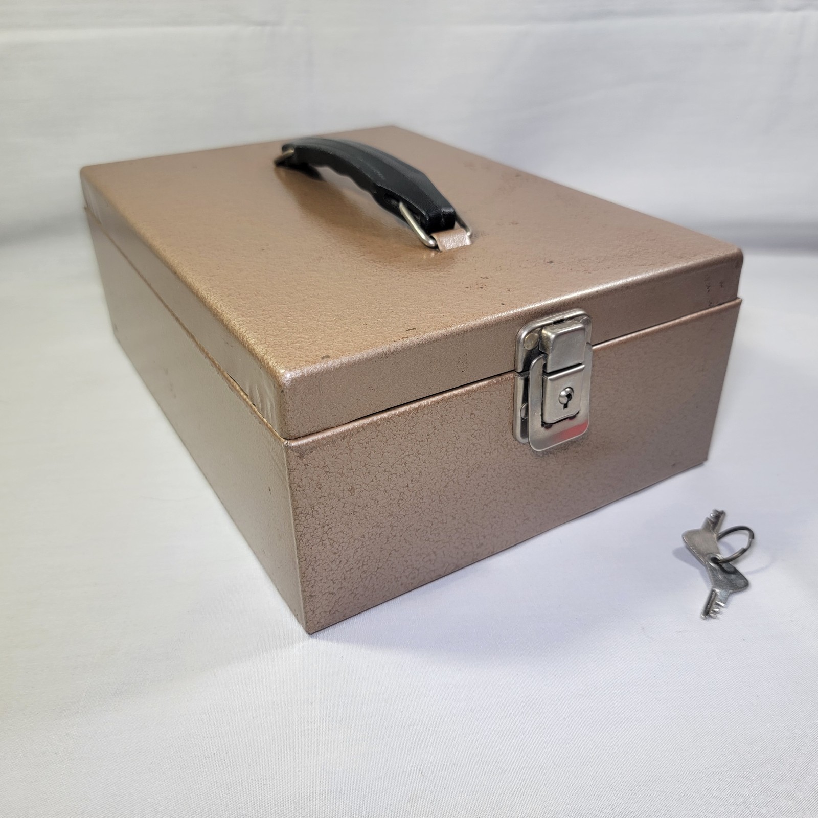 Rockaway Metal Prod Corp Lock Box w Key Brown Steel Cash Security Box 11x8x4 VTG