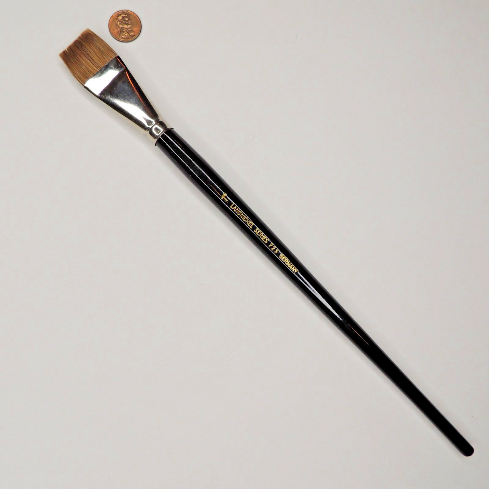 L725-1" RED SABLE LONG HANDLE WASH BRUSH