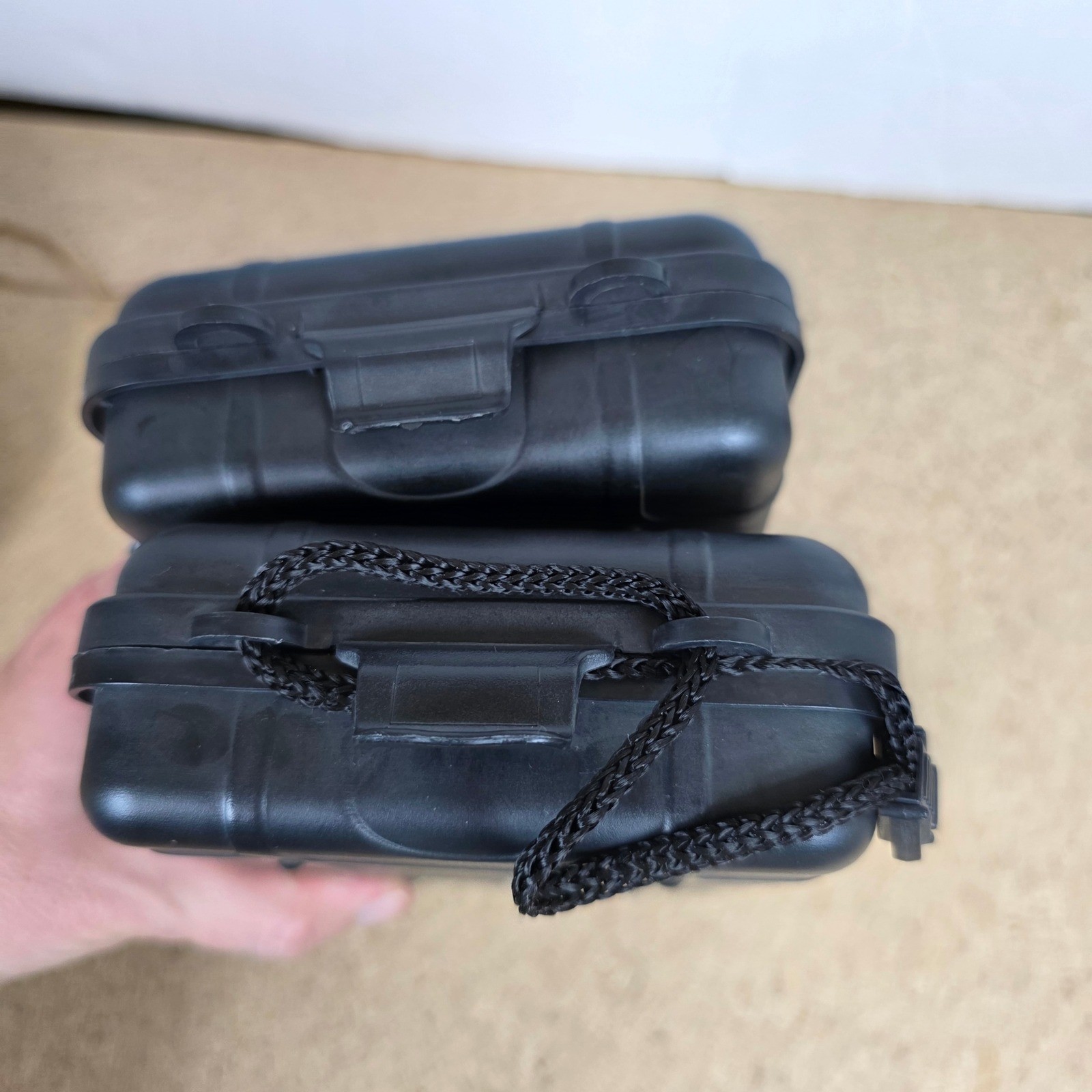 Shadowhawk Tactical Flashlight Hard Cases with Battery Charger only camping