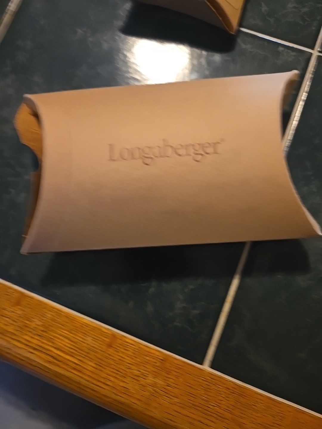 Longenberger Tie-on 20251