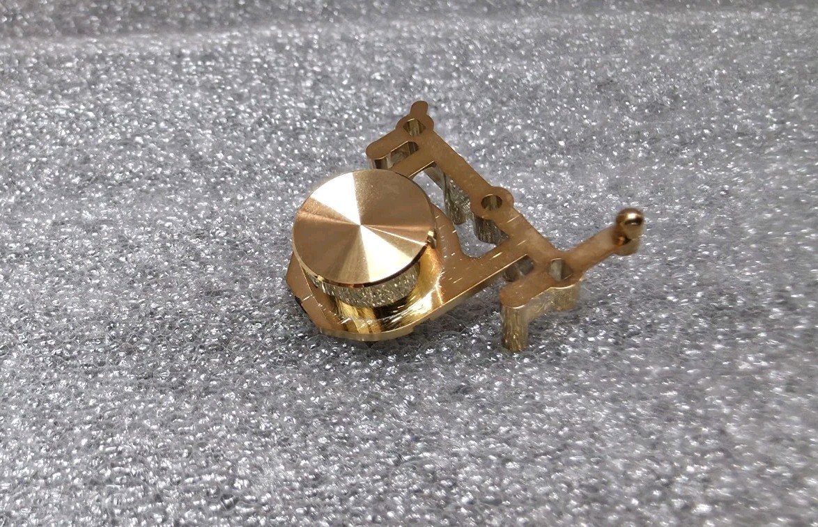 Original Reset Gold Button for Technics SL-DZ1200. Part No RGU2242
