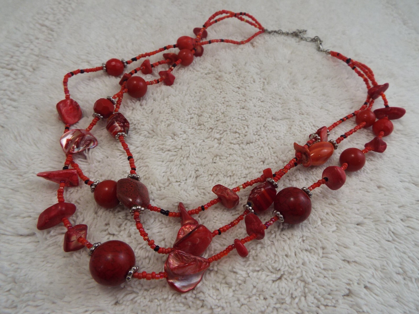 Red Bead Shell Millefiori Three Strand Necklace (A75)